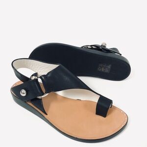 rag & bone Arc Black Leather Flat
Slingback Sandal size 39.5